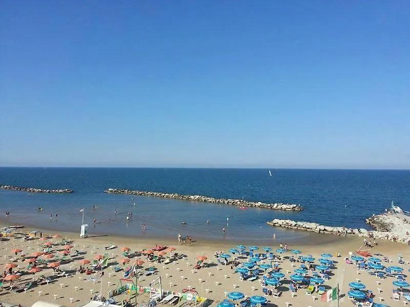 Hotel Patrizia - B&B E Appartamenti Bellaria-Igea Marina