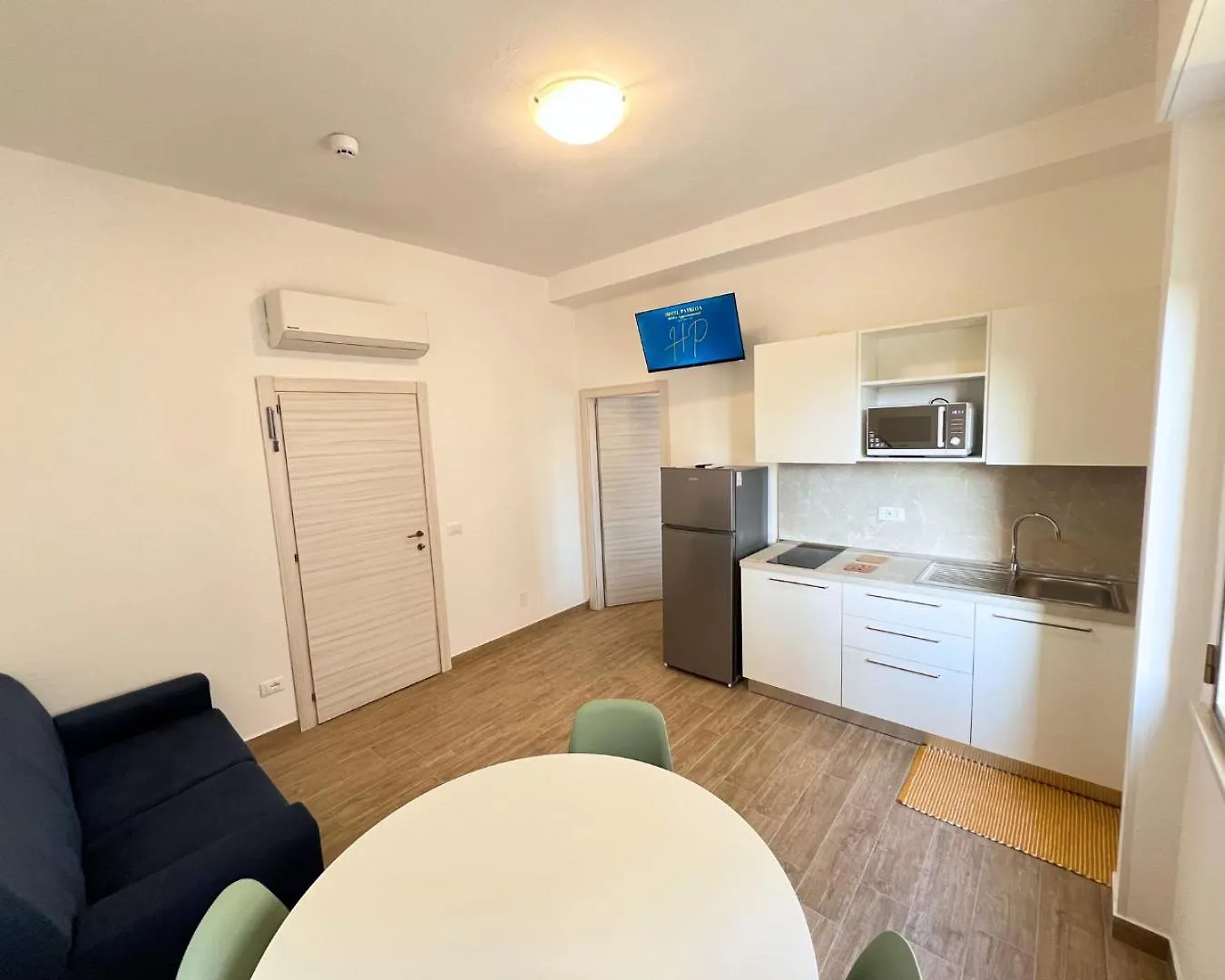Hotel Patrizia - B&B E Appartamenti Bellaria-Igea Marina